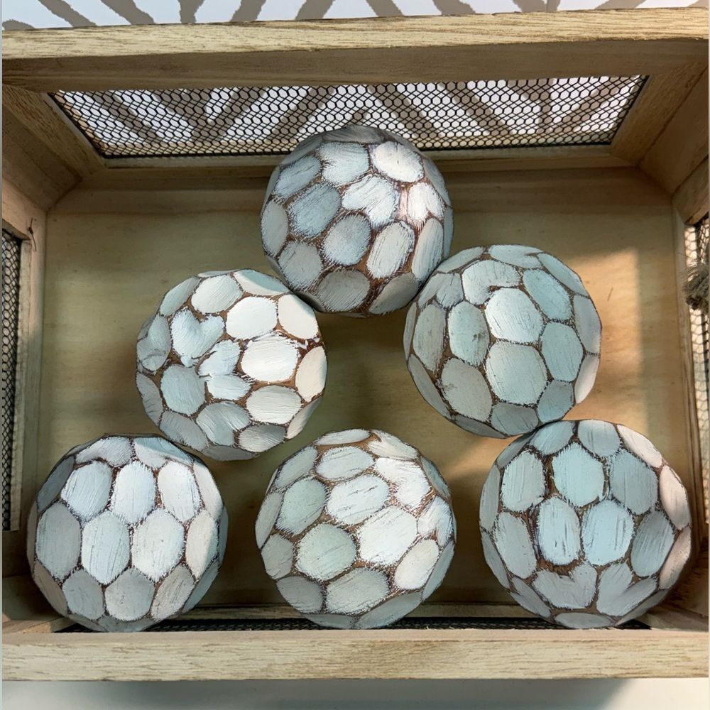 Torre & Tagus Farmhouse Rustic Spheres Decorative Balls Set of 6